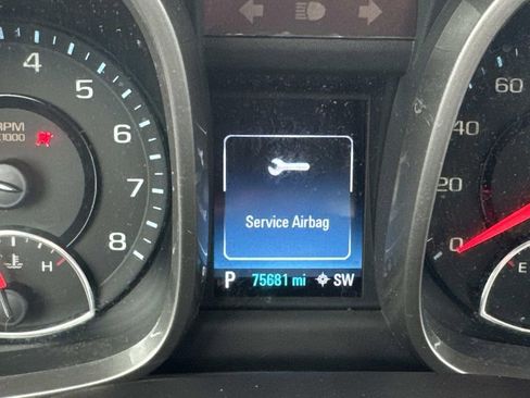 Used 2015 Chevrolet Malibu LS image 39