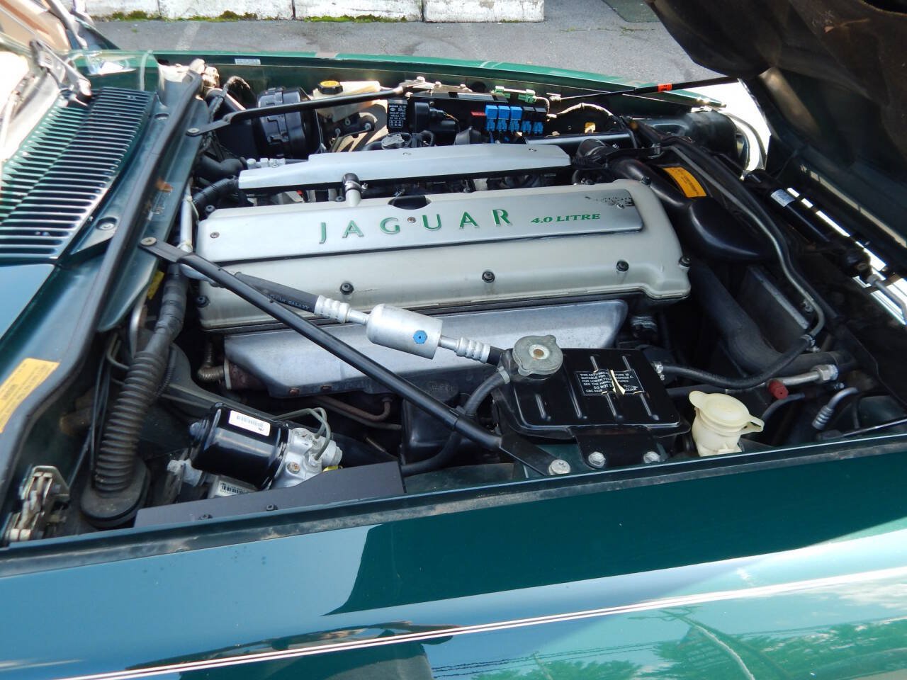 Used 1996 Jaguar XJS 4.0 Convertible RWD image 24