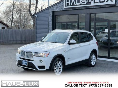 Used 2017 BMW X3 xDrive28i AWD/4WD image 7