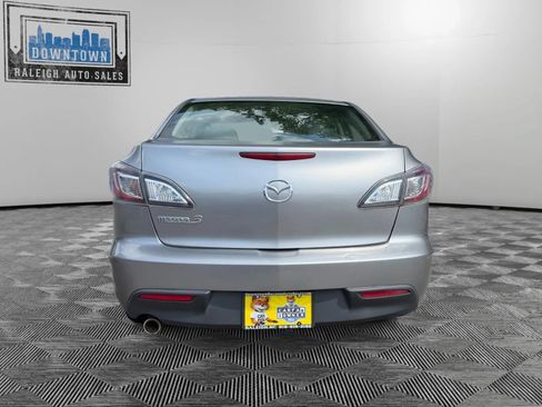 Used 2011 MAZDA MAZDA3 i Touring FWD image 6