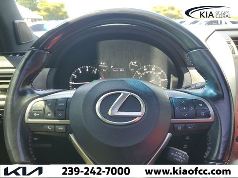 Used 2020 Lexus GX 460 Premium w/ Premium Package AWD/4WD image 23