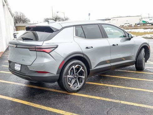 New 2026 Chevrolet Equinox EV LT image 6