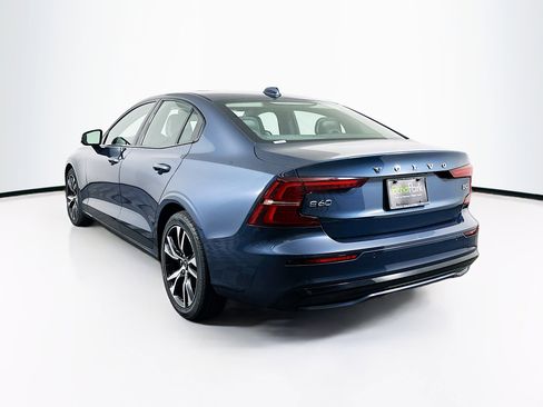 Used 2024 Volvo S60 B5 Core FWD image 5