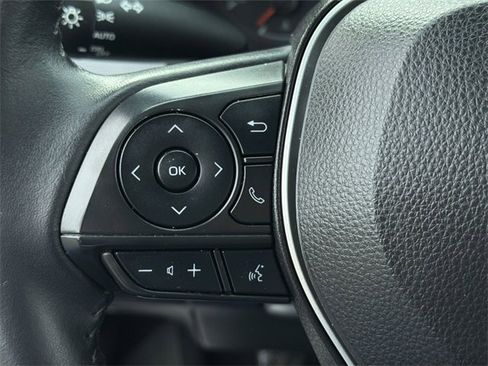 Used 2022 Toyota Corolla SE image 30