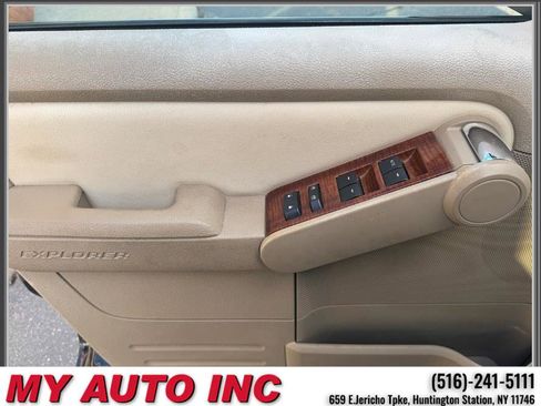 Used 2008 Ford Explorer Eddie Bauer image 24