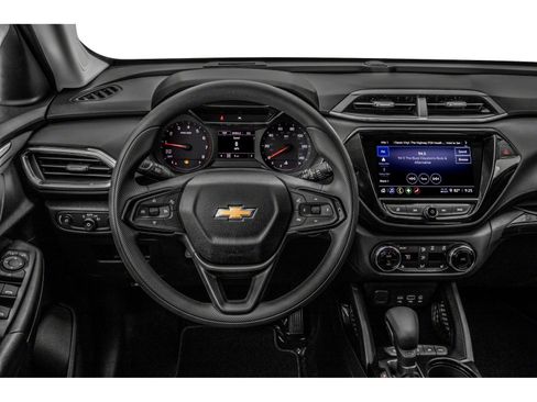 Used 2021 Chevrolet TrailBlazer LT w/ Premium Seating Package AWD/4WD image 4