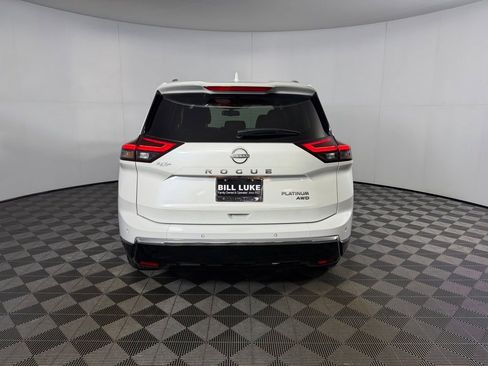 Used 2026 Nissan Rogue Platinum w/ Platinum Premium Package AWD/4WD image 8