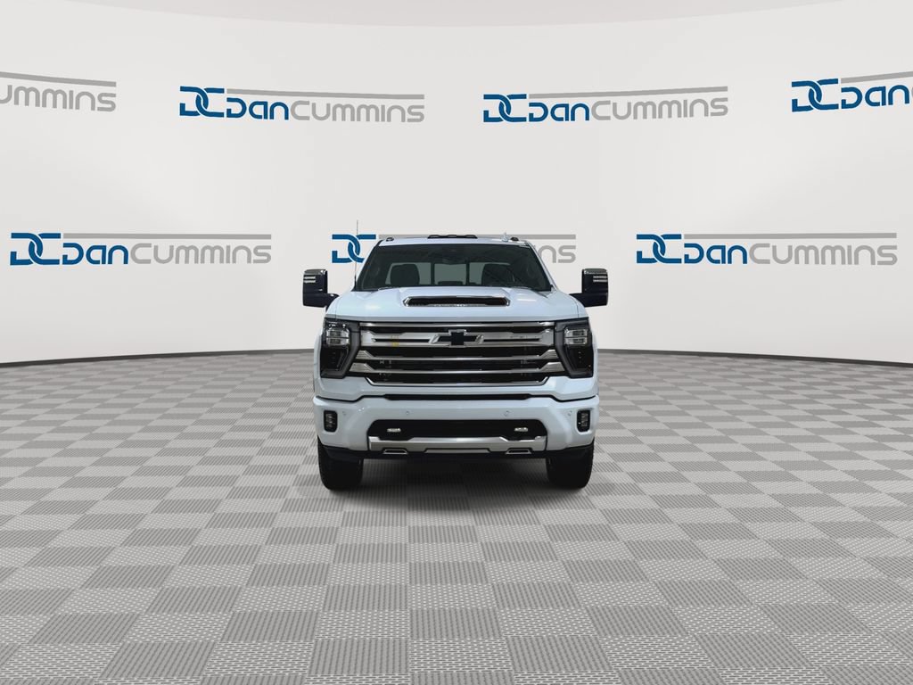 New 2026 Chevrolet Silverado 2500 High Country w/ High Country Premium Package AWD/4WD image 3