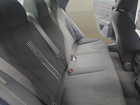 New 2026 Hyundai Elantra Sport FWD image 18