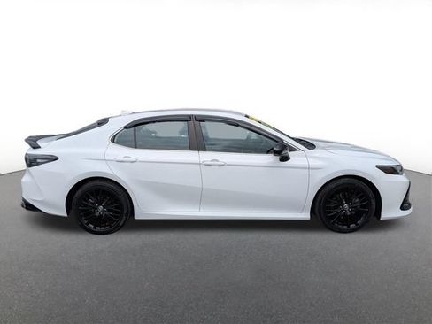 Used 2021 Toyota Camry LE FWD image 2