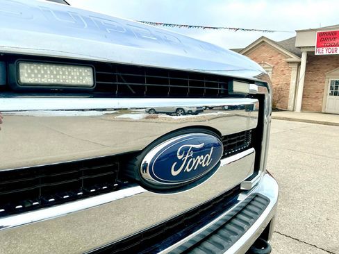 Used 2015 Ford F350 Lariat w/ Lariat Ultimate Package image 23