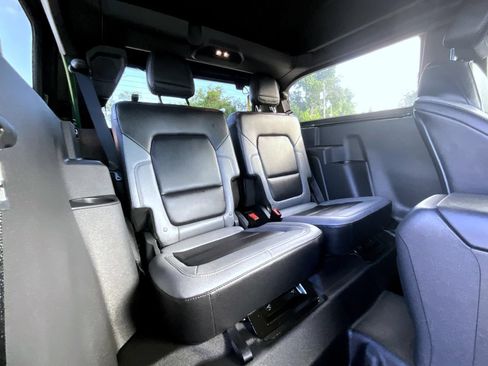 Used 2024 Ford Bronco Big Bend AWD/4WD image 19