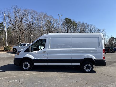 Used 2023 Ford Transit 250 Medium Roof w/ Load Area Protection Package image 4
