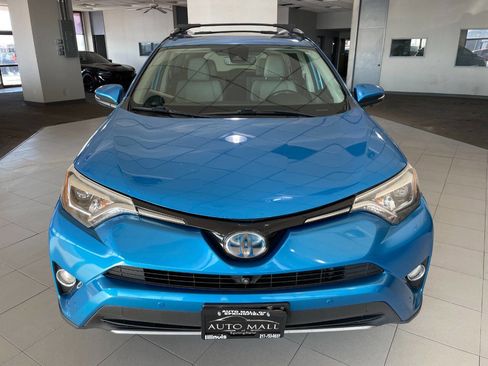 Used 2018 Toyota RAV4 Limited w/ Advanced Technology Package image 2