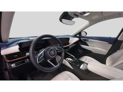Used 2024 Buick Envision Avenir AWD/4WD image 11