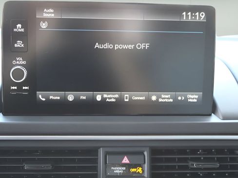 Used 2025 Honda Pilot EX-L image 14