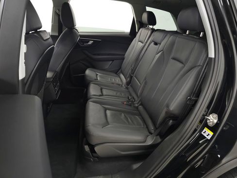 Used 2022 Audi Q7 3.0T Premium Plus w/ Premium Plus Package AWD/4WD image 31
