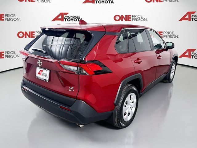 Certified 2025 Toyota RAV4 LE AWD/4WD image 8