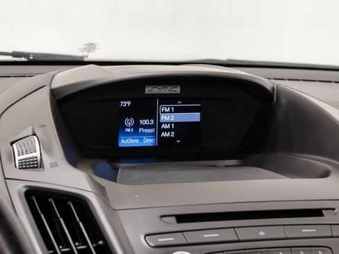 Used 2017 Ford Escape SE w/ SE Sport Appearance Package AWD/4WD image 16