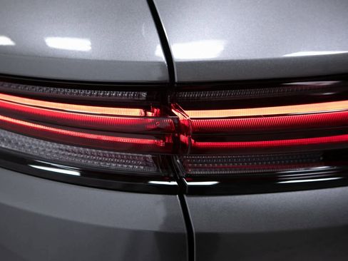 New 2026 Porsche Cayenne image 36