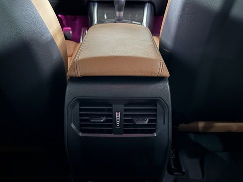 Used 2024 BMW M2 w/ Lighting Package image 40