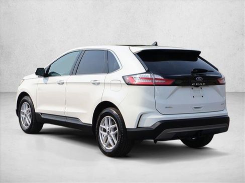 Used 2024 Ford Edge SEL w/ Convenience Package AWD/4WD image 9