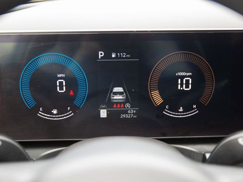 Used 2025 Hyundai Tucson SEL image 12