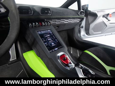 Used 2023 Lamborghini Huracan STO RWD image 23
