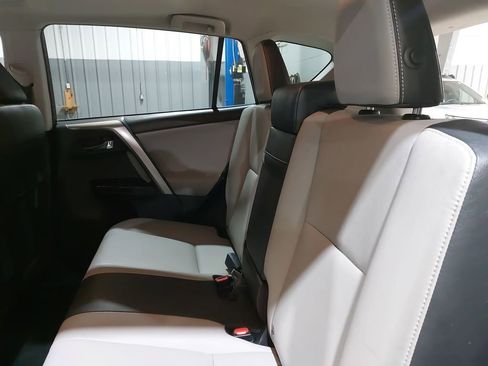 Used 2018 Toyota RAV4 Limited image 14