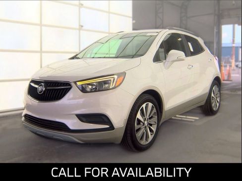 Used 2019 Buick Encore Preferred FWD image 1