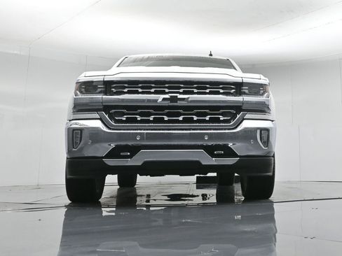 Used 2016 Chevrolet Silverado 1500 LTZ w/ LTZ Plus Package image 46