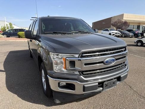 Used 2018 Ford F150 XLT RWD image 3