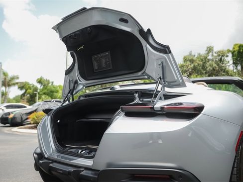 Certified 2024 Ferrari Roma Spider image 19