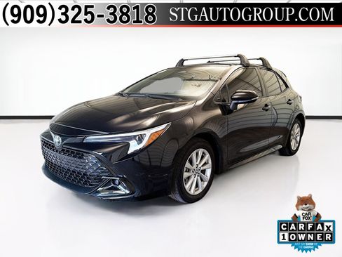 Used 2025 Toyota Corolla SE w/ SE Package FWD image 1
