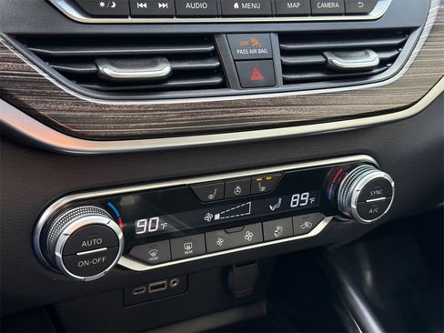 Used 2021 Nissan Altima 2.5 Platinum image 27