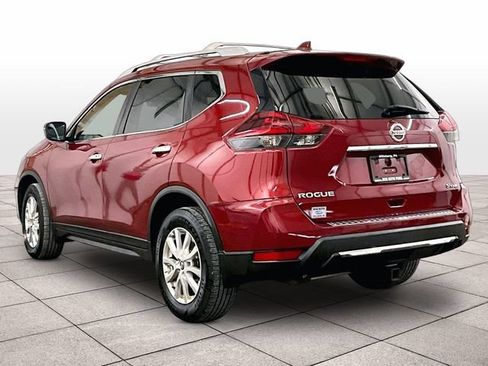 Used 2018 Nissan Rogue SV AWD/4WD image 10