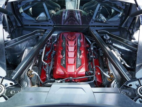 Used 2024 Chevrolet Corvette Stingray Preferred Cpe w/ Z51 Performance Package RWD image 54