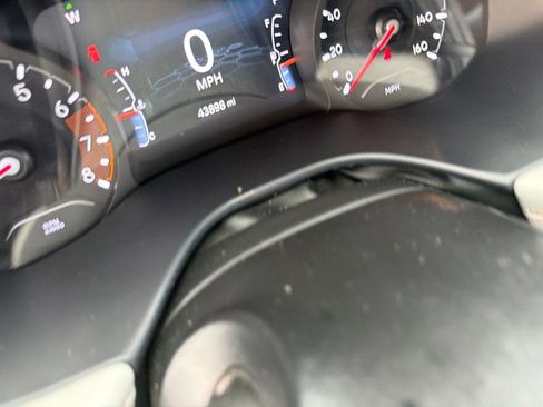 Used 2024 Jeep Compass Limited AWD/4WD image 9