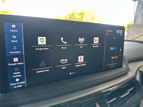 Used 2025 Acura MDX w/ Technology Package FWD image 18