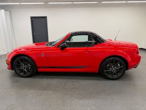 Used 2013 MAZDA MX-5 Miata Club RWD image 6