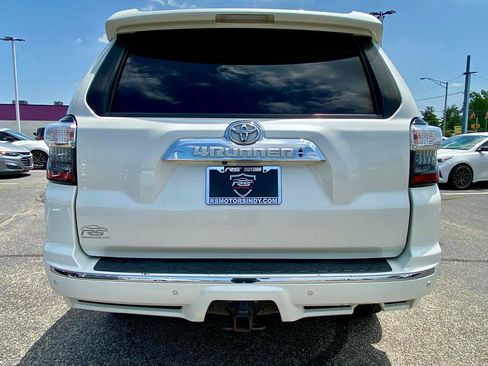 Used 2015 Toyota 4Runner Limited AWD/4WD image 5