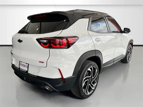 Used 2024 Chevrolet TrailBlazer RS w/ Convenience Package image 7