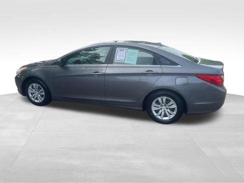 Used 2011 Hyundai Sonata GLS FWD image 7