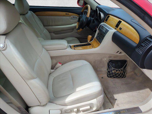 Used 2005 Lexus SC 430 Convertible RWD image 19