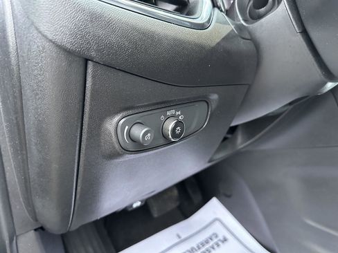 Certified 2023 Chevrolet Equinox LS w/ Midnight Edition image 20