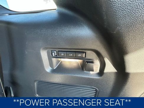 Used 2025 Ford Explorer ST image 11