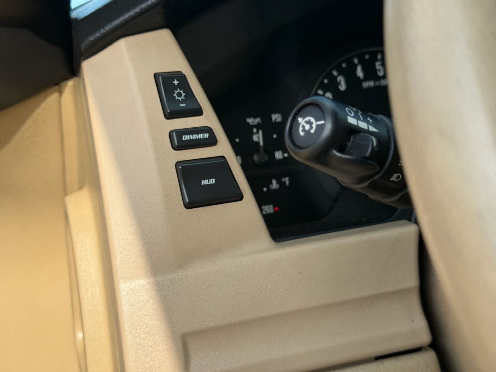 Used 2007 Cadillac XLR RWD image 17