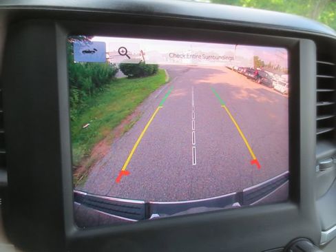 Used 2022 RAM 1500 Big Horn image 10