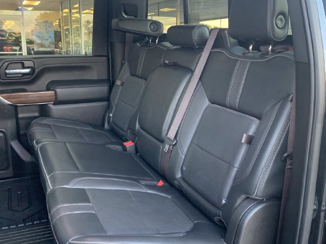 Used 2023 Chevrolet Silverado 3500 High Country AWD/4WD image 9
