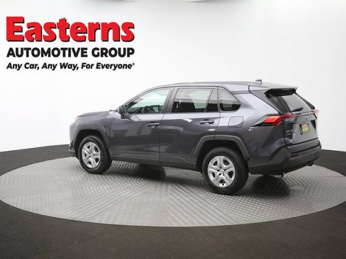 Used 2022 Toyota RAV4 LE AWD/4WD image 60